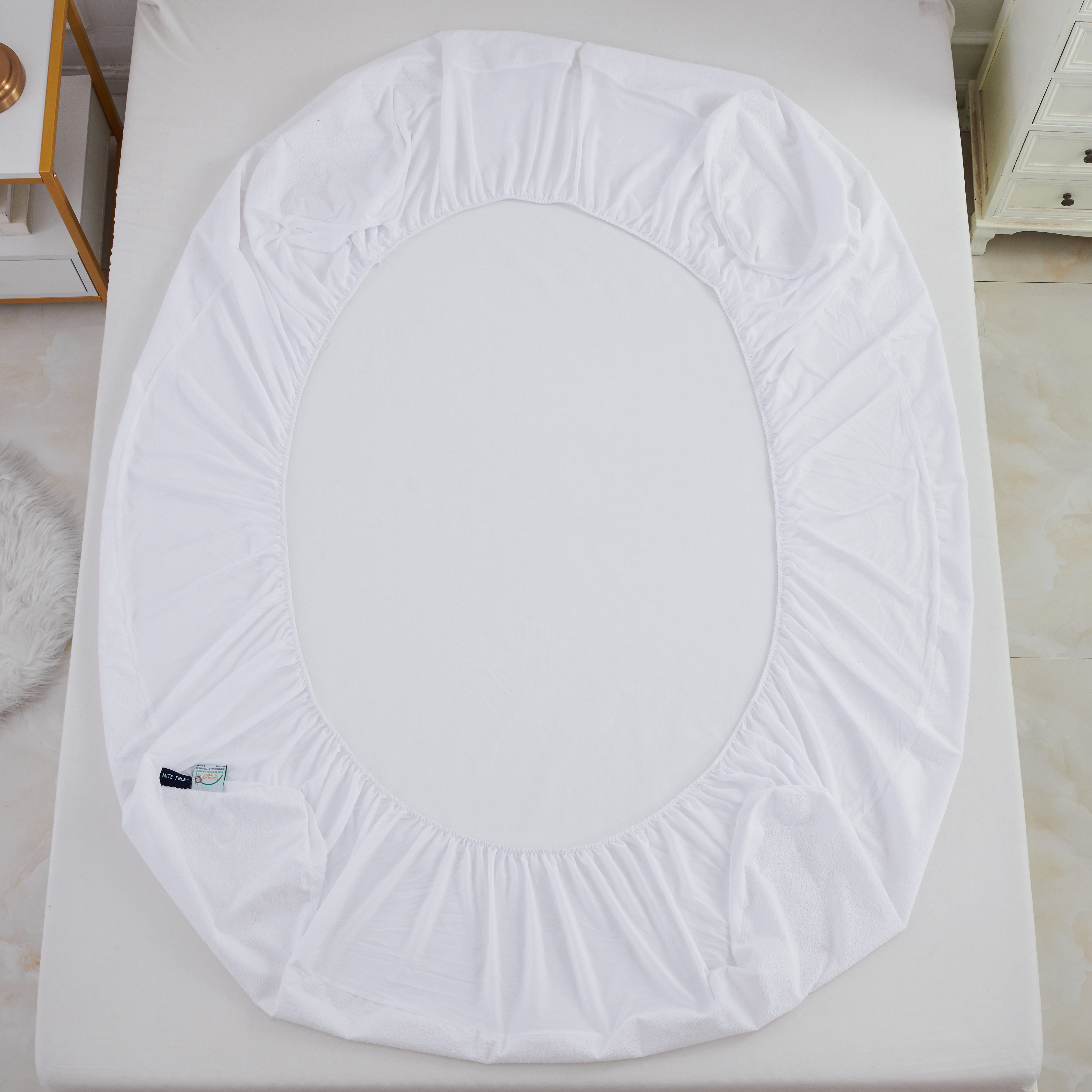 White Water Resistant Terry Waterproof Mattress Protector