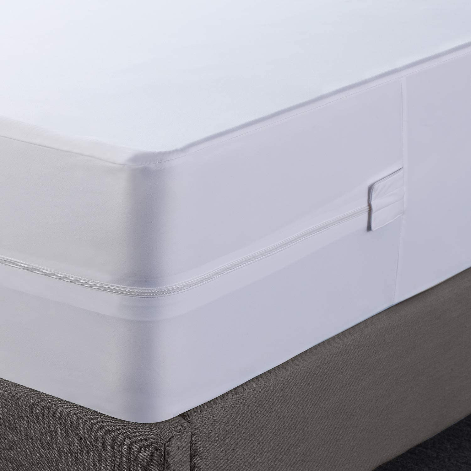 Knitted Waterproof Mite-proof Mattress Protector