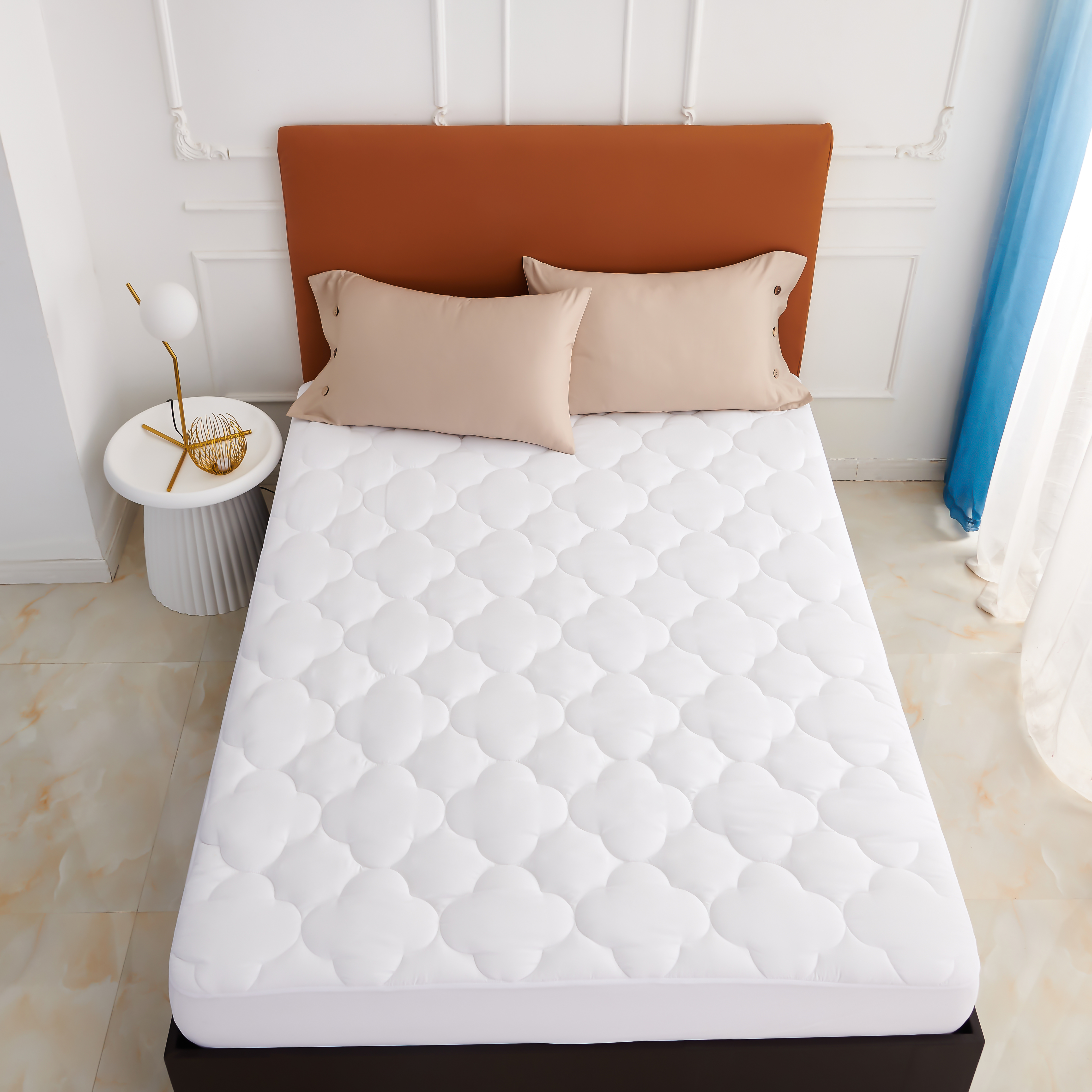 One-needle Quilted Waterproof Mattress Protector